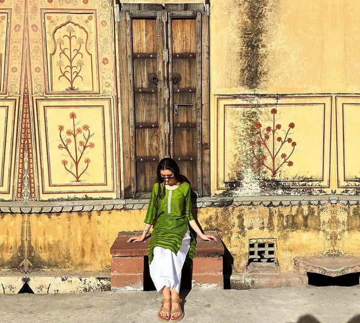 Jaipur: Private Tour for Instagram and Photography Lovers - Jal Mahal: the “water between you and the frame” moment