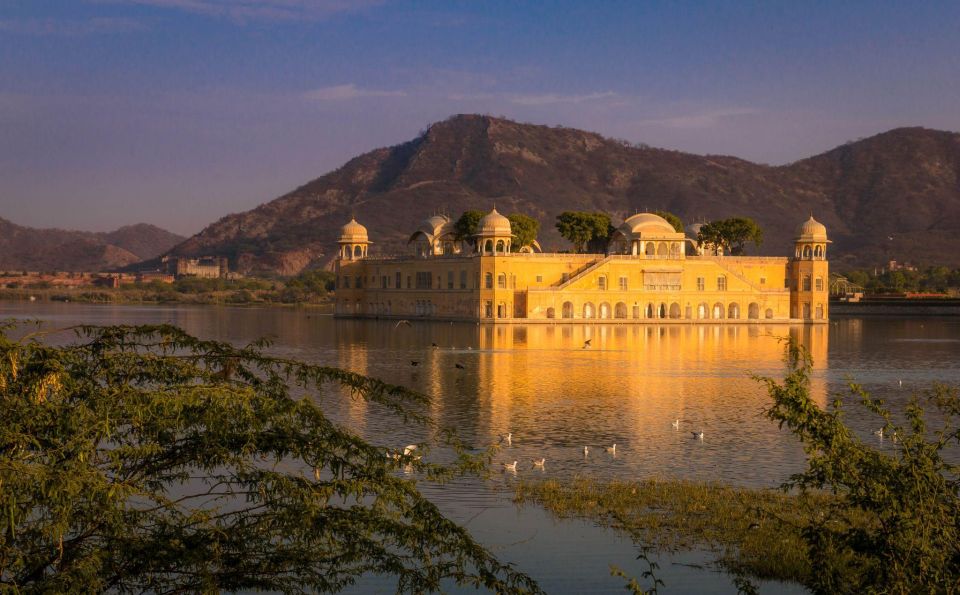 Jaipur Sightseeing by Tuk-Tuk: Temples, Palaces & Markets - Key points to know before you go