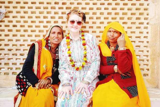 Jaipur Sightseeing & Shopping Tour by Private Car with Guide - Price and value: what you’re paying for at $16 per person