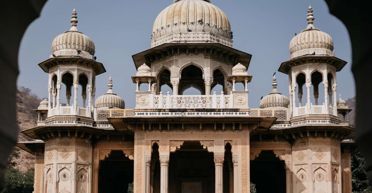 Jaipur: Temple Tour - Pickup, pace, and small-group comfort in Jaipur