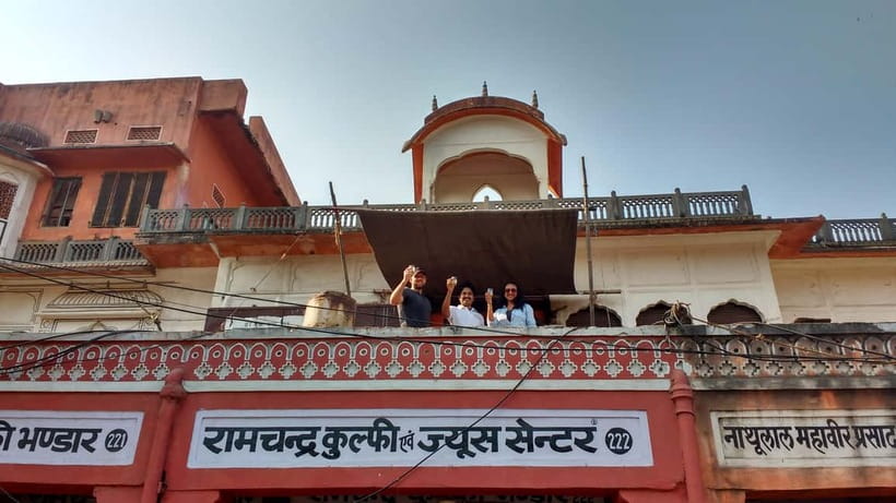 Jaipur :The Twilight Magic of Pink City- Heritage Walk Tour - The battery-rickshaw plan: easier walking, better street views