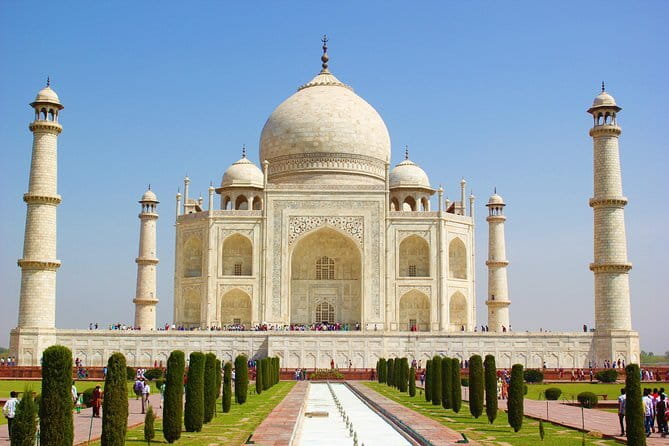 Jaipur to Agra Day Trip with Fatehpur Sikri and Abhaneri - Who This Day Trip Suits Best (and Who Might Feel Crowded)