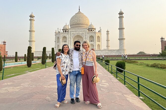 Jaipur to Agra Private Taj Mahal and Fort Tour - Agra Fort (Lal-Qila) After the Taj: How the Day Changes Gears