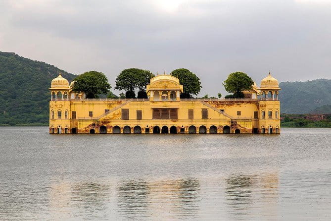 Jaipur Tour with Jaigarh Fort and Nahargarh Sunset - Panna Meena ka Kund and Jal Mahal Photos With Minimal Fuss
