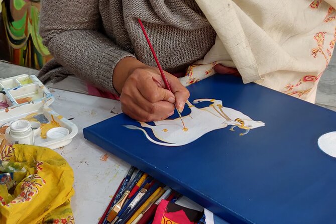 Learn to make a Pichwai Painting - Step-by-Step Tutoring: The Part People Really Enjoy