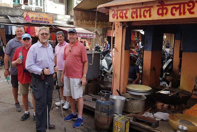 Pink City Plates: Food Walk Through Jaipur’s unique Eateries - Start at Golcha Cinema: A Piece of Jaipur That’s Still in Use