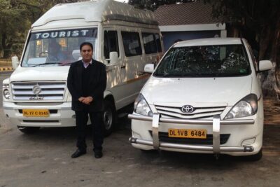 Private Arrival Transfer: Jaipur International Airport to Hotel - The 25-minute drive: air-conditioning and door-to-door comfort