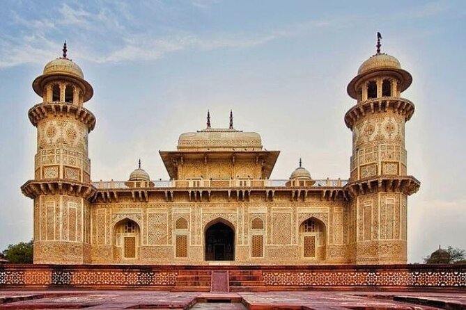 Private Day Trip to Taj Mahal & Agra From Jaipur - Guide names you’ll want to recognize (and why they matter)