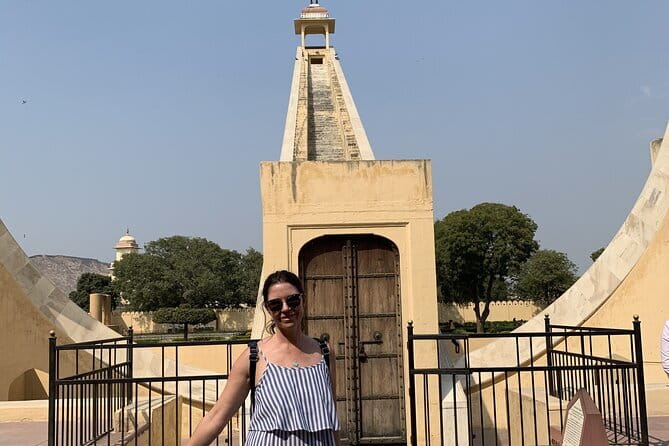 Private Guided City Tour of Jaipur - Jal Mahal: short stop, strong payoff for the reservoir views
