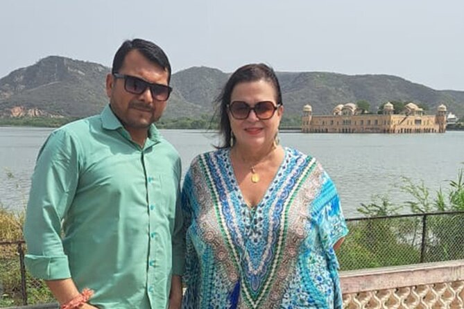 Private Jaipur Day Tour with Driver and Guide- All Inclusive - How the Pickup, Car, and Guide Shape Your Day