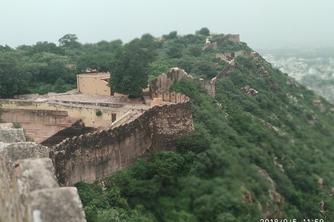 Private Jaipur Full 2 Days Tour With Pink City Guide - Price and logistics: what you’re actually paying for