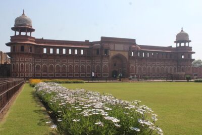 Private same day trip to Taj Mahal and Agra From Jaipur - Courtyard Agra Lunch: A Real Break in the Middle of a Long Day