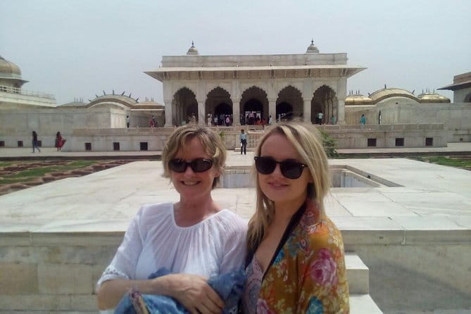 Private Taj Mahal And Monuments Tour From Jaipur By Car - Comfort, group size, and how the day will feel