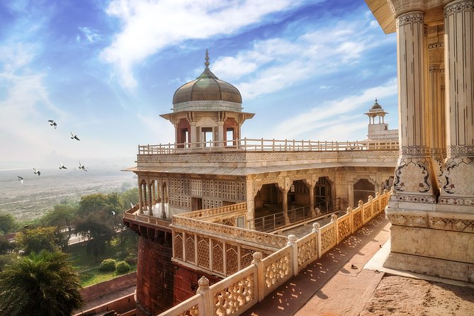 Private Taj Mahal Day Trip from Jaipur Ending in Delhi - Agra Fort: Akbar’s Mughal Power in Red Sandstone