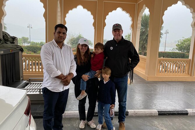 Private Transfer Jaipur To Delhi private airconditioned vehicle - Door-to-door transfer from Jaipur to New Delhi, no taxi hunting