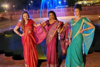Saree Draping - Timeless elegance of traditional Indian Saree - What you’ll learn: putting on a saree with real elegance