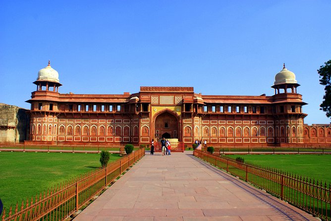 Taj Mahal and Agra Day Tour from Jaipur ending in Delhi by Train - Taj Mahal first: timing, guide talks, and getting good photos